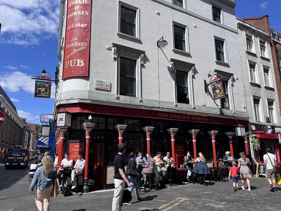 The Coach & Horses, Soho, photo 3