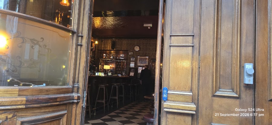 Horse & Groom, photo 5