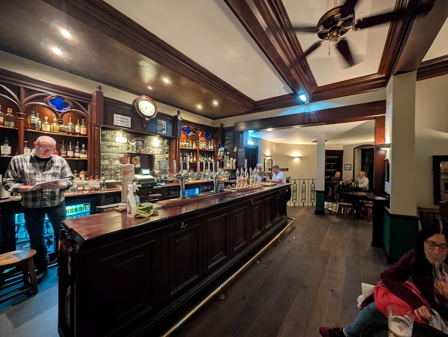 Cloisters Bar, photo 2