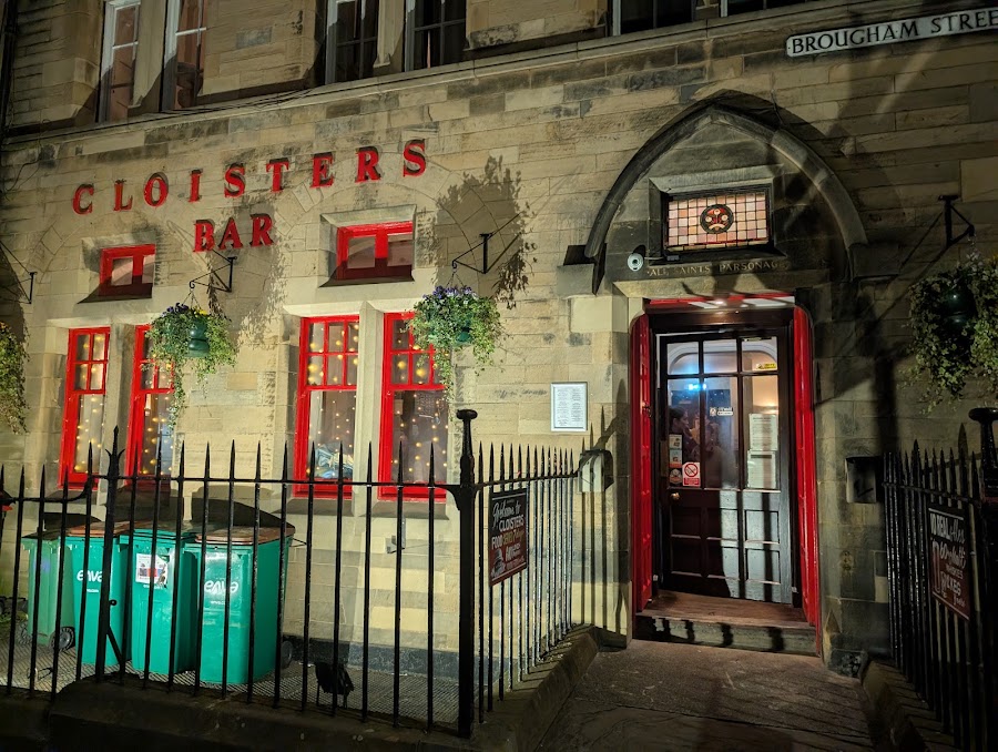Cloisters Bar, photo 5