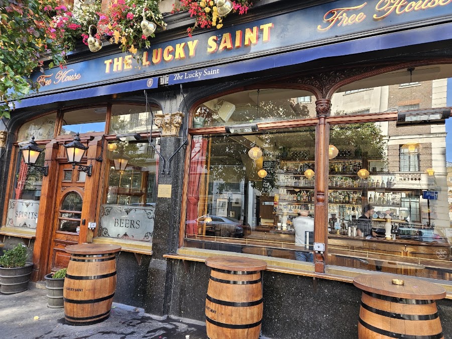 The Lucky Saint, photo 4