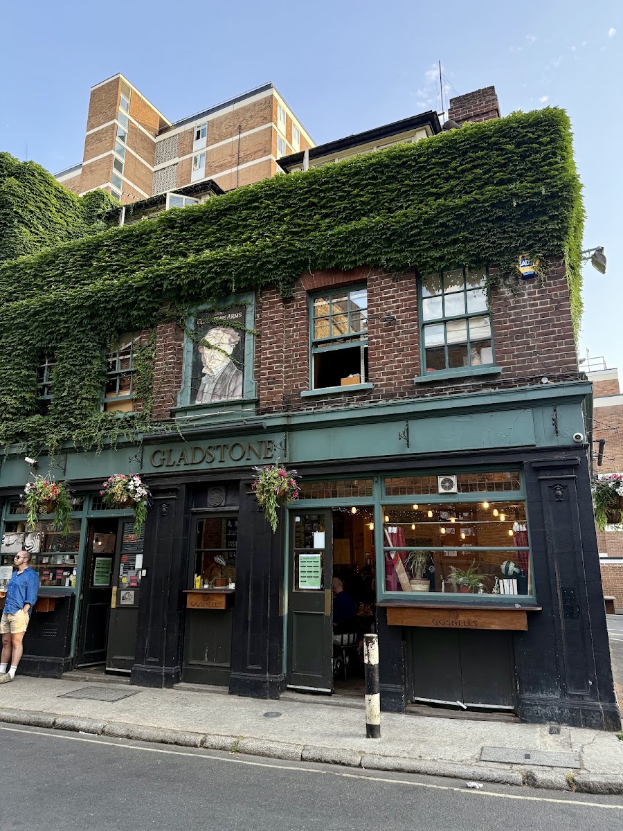 The Gladstone Arms, photo 4