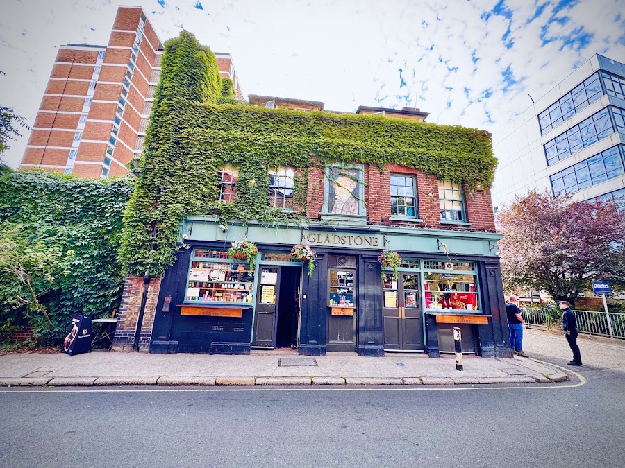 The Gladstone Arms, photo 5