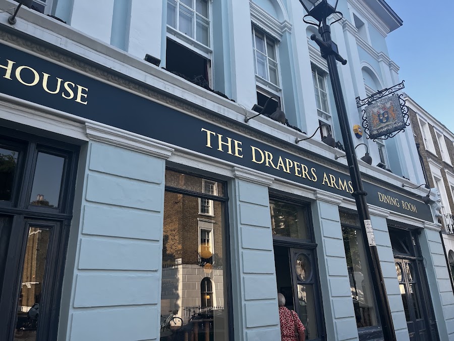 The Drapers Arms, photo 3