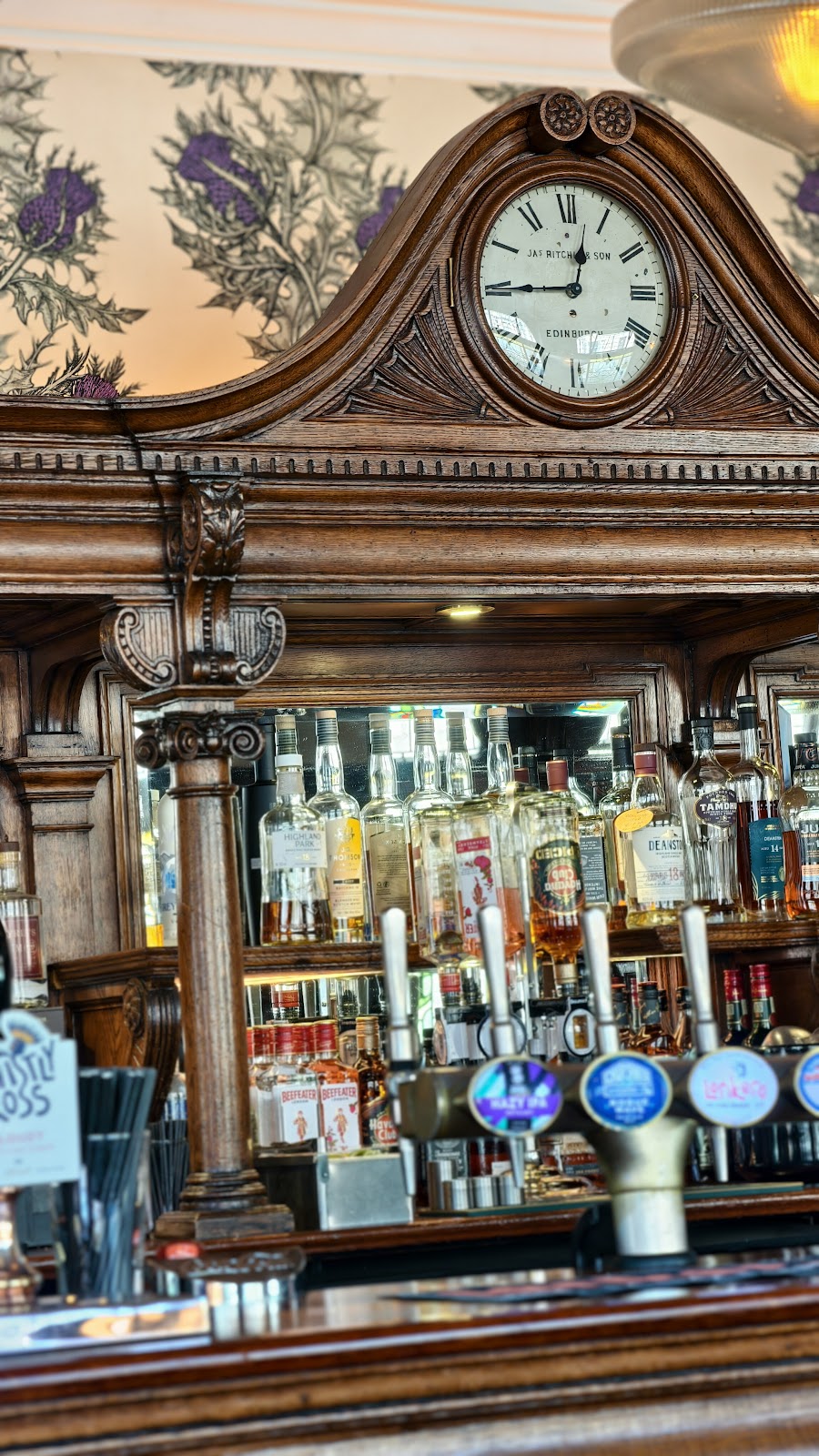 Ryrie’s Bar, photo 5