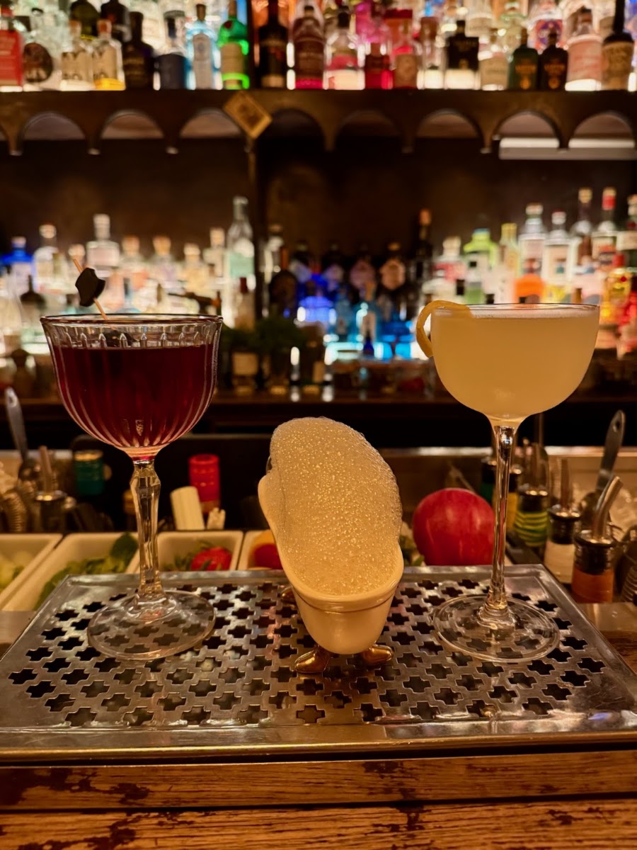 Saloon Bar at Mr Fogg's Hat Tavern, photo 3