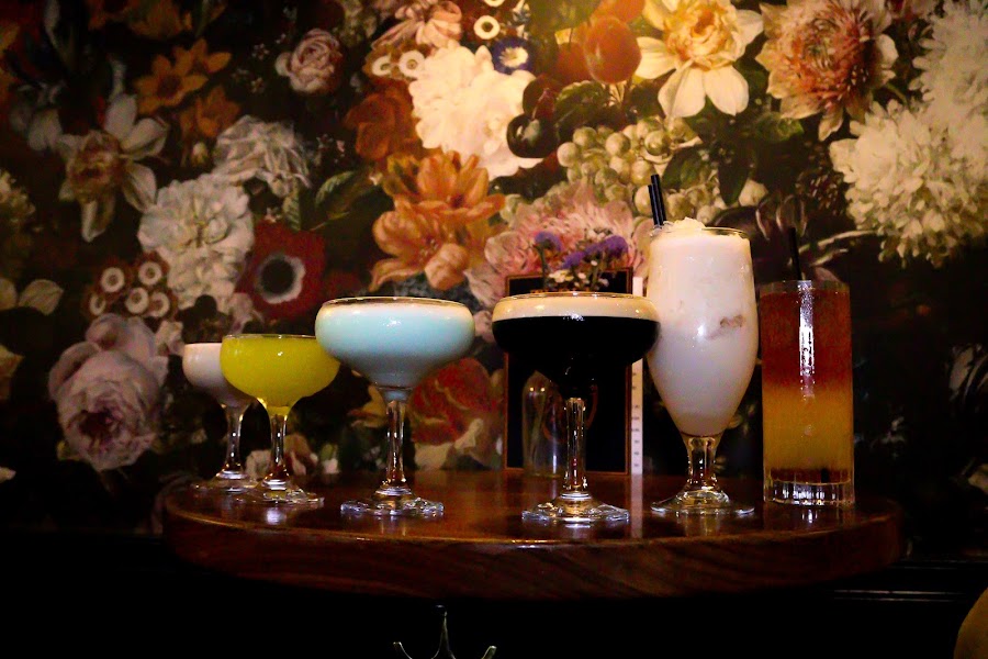 Three Marys, photo 3