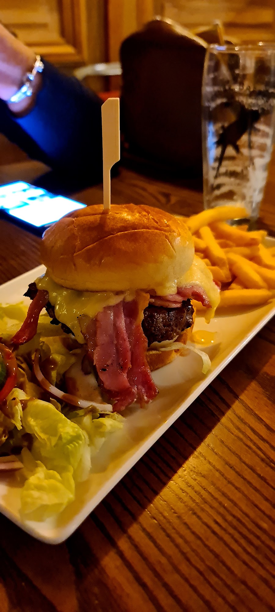 The Plume of Feathers, photo 2