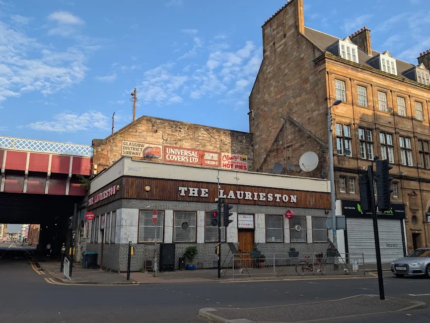 Laurieston Bar, photo 5