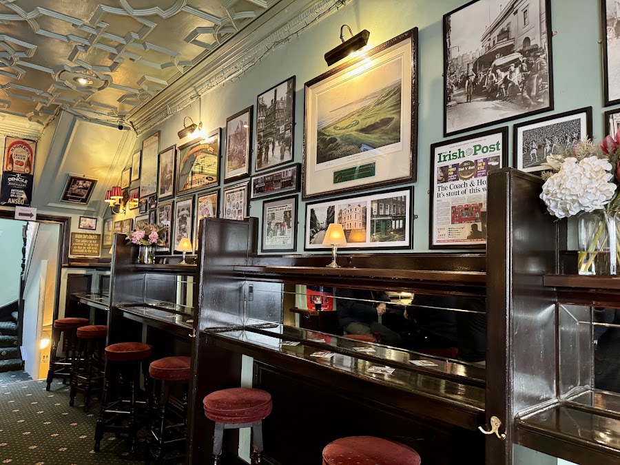 Coach & Horses, photo 5