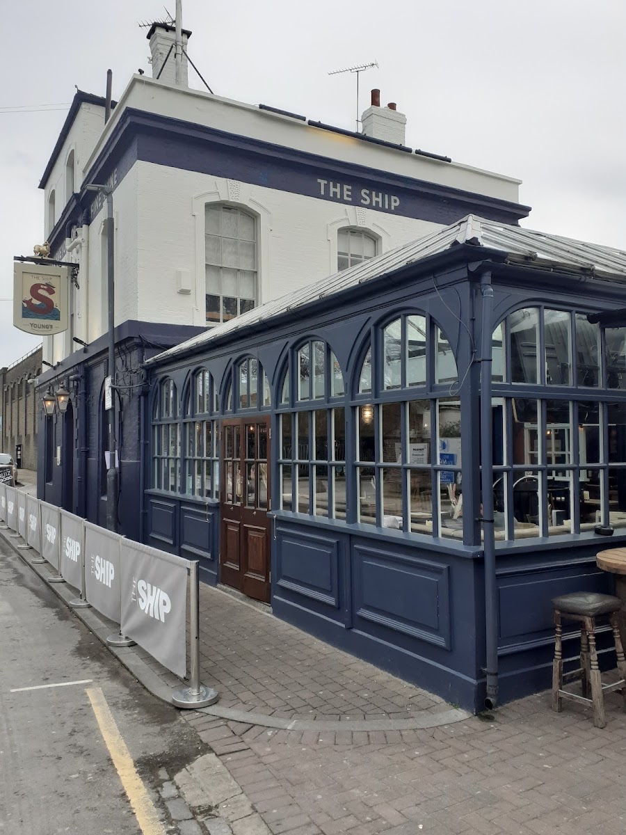 The Ship, photo 5