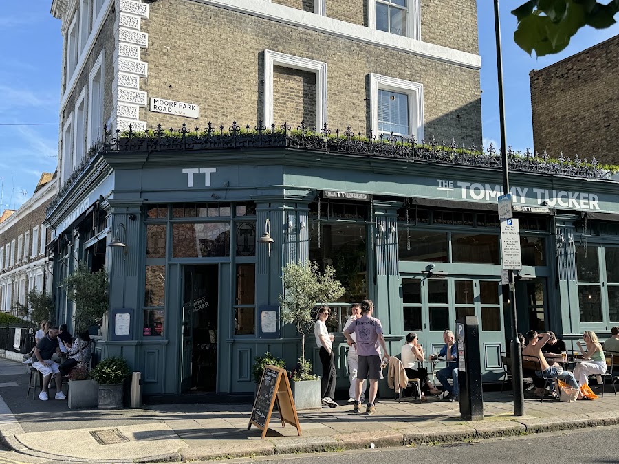 The Tommy Tucker, photo 3