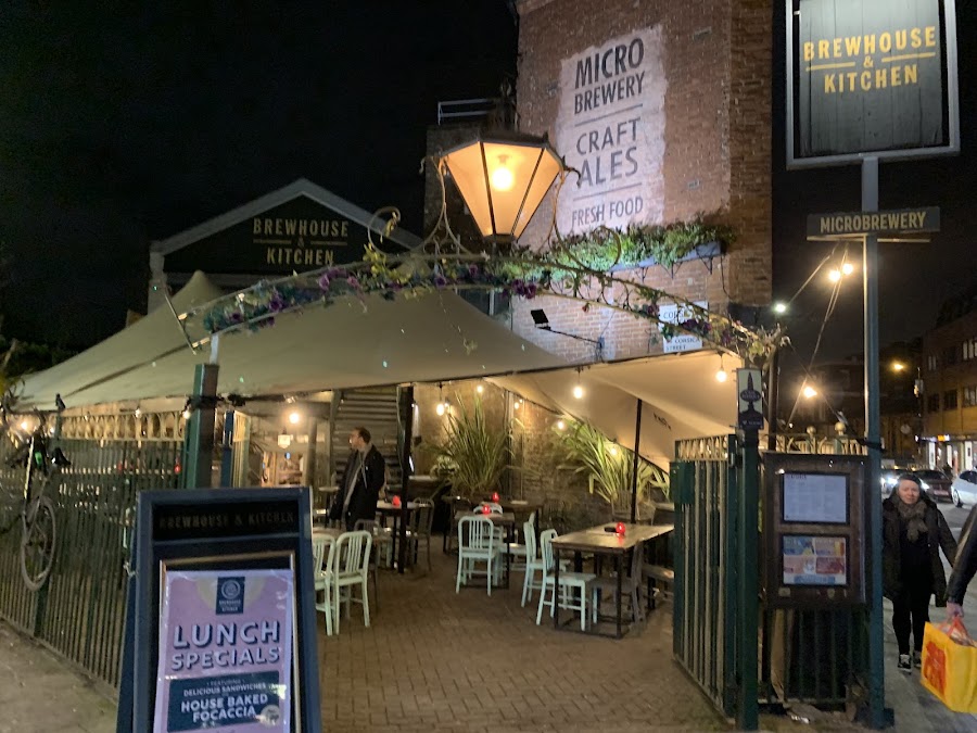 Brewhouse & Kitchen - Highbury, photo 4