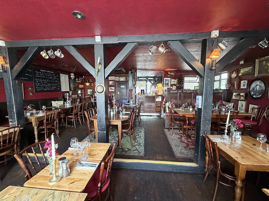 The Mayflower, photo 2