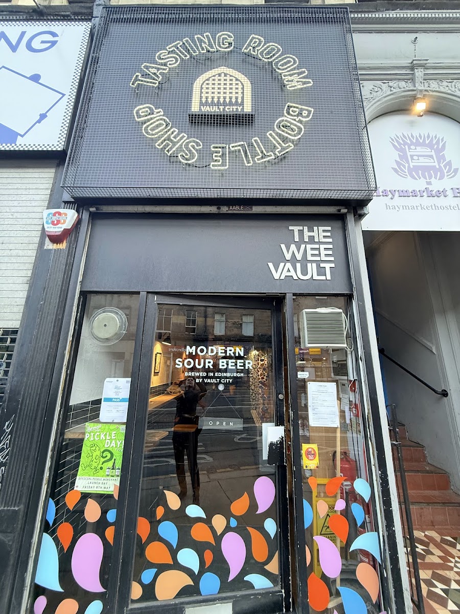 Wee Vault Edinburgh - Vault City Haymarket Taproom & Bottleshop, photo 3