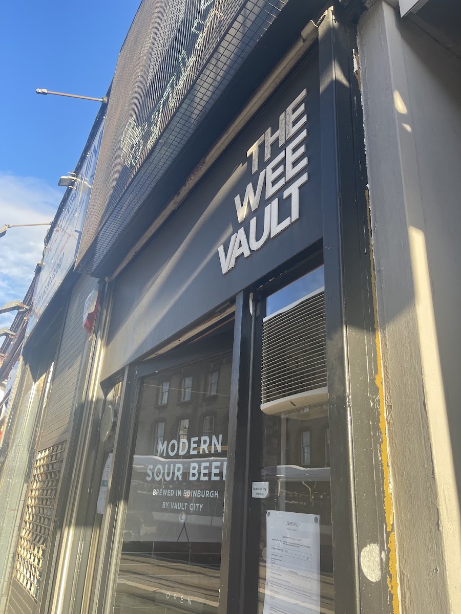 Wee Vault Edinburgh - Vault City Haymarket Taproom & Bottleshop, photo 5