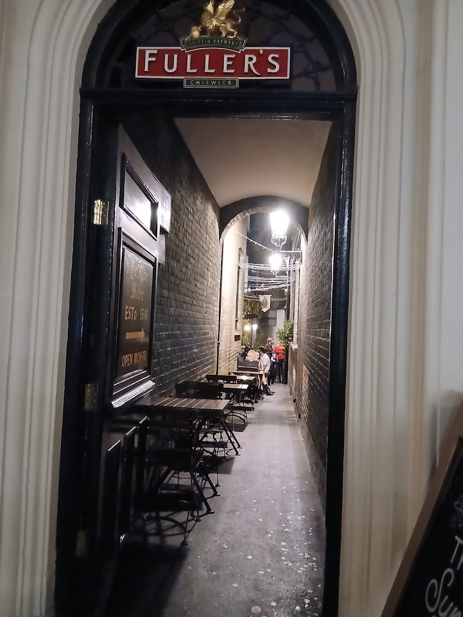Ye Olde Mitre, Holborn, photo 5