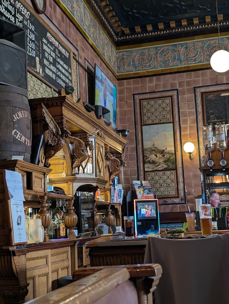 The Central Bar, photo 3