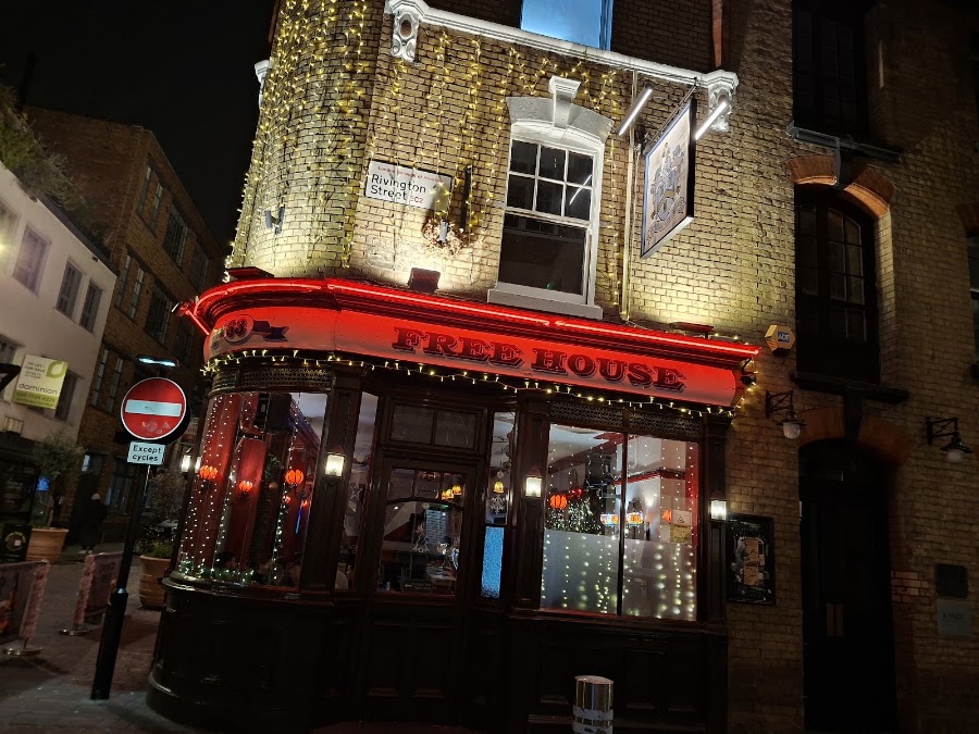 The Bricklayers Arms, photo 3