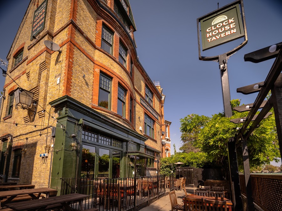 Clock House Tavern, photo 3