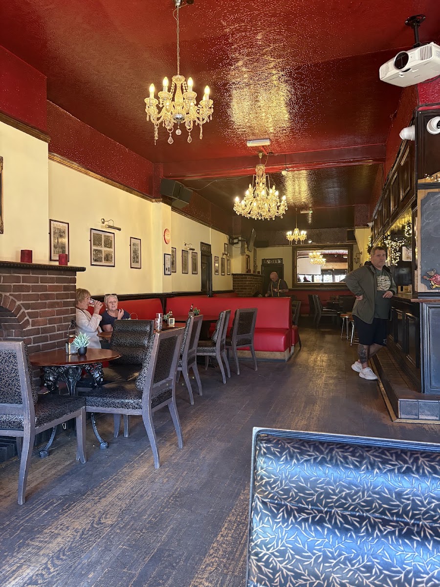 The Blind Beggar, photo 4