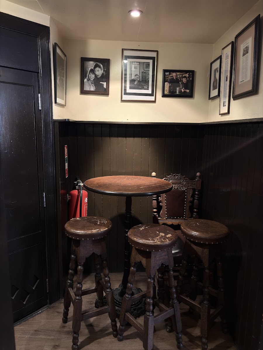 The Oxford Bar, photo 3