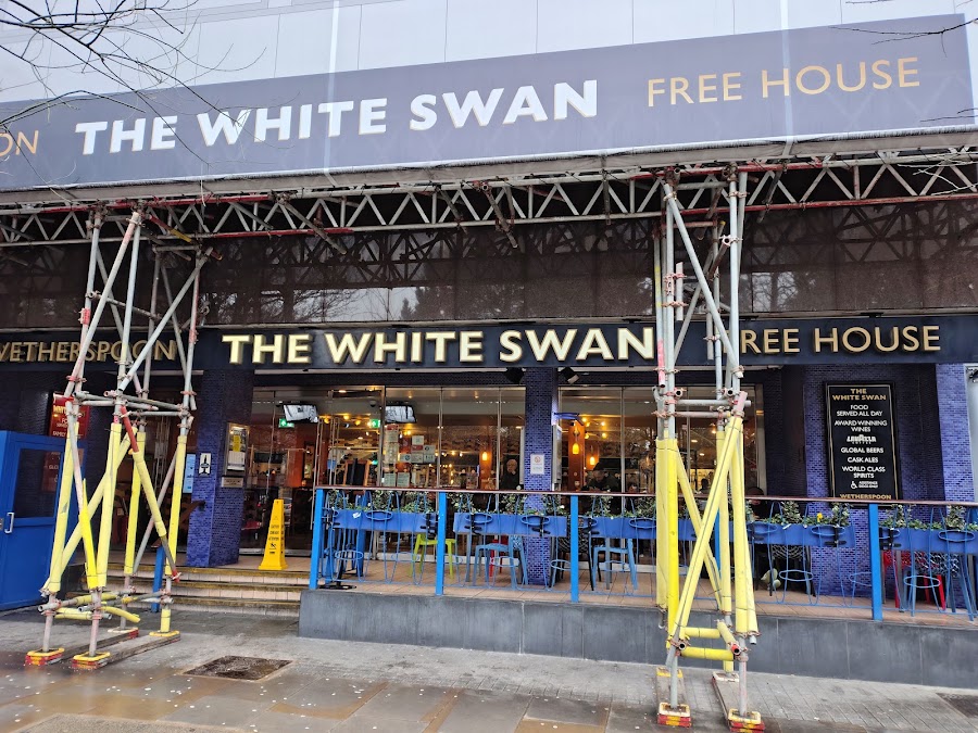 The White Swan, photo 3