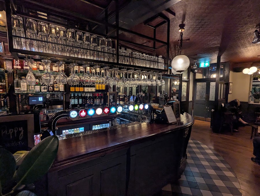 The Crown Tavern, photo 4
