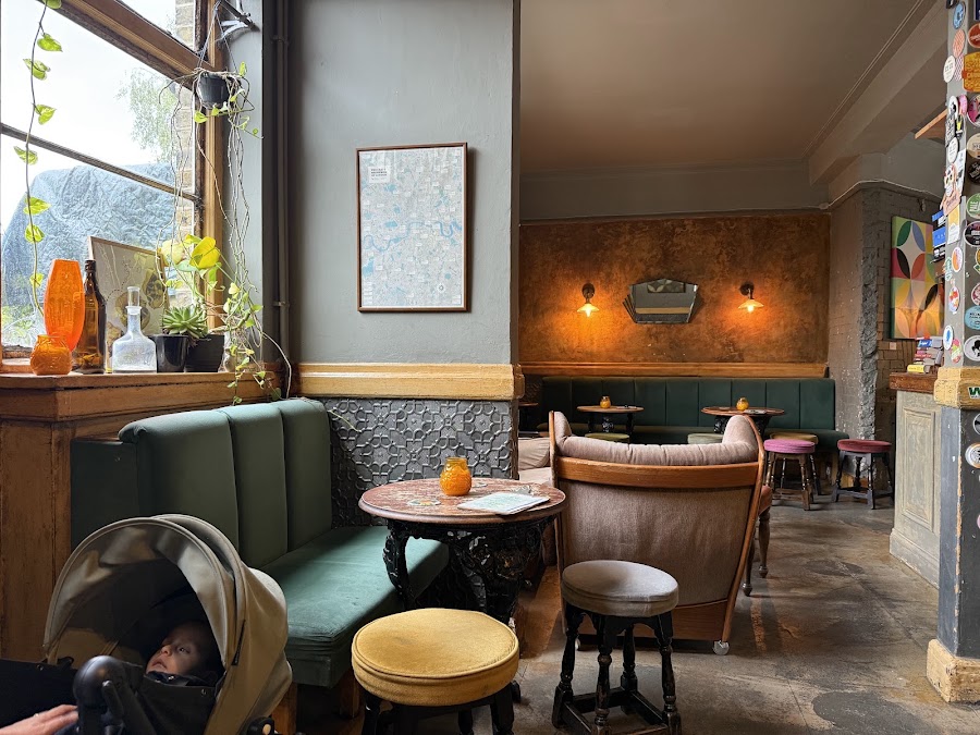 The Rose & Crown, photo 3